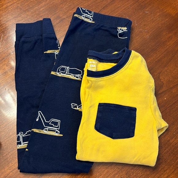 Boys pajama sets - come as a bundle - Picture 2 of 2